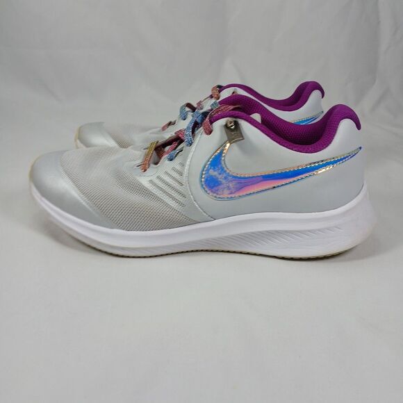 Nike Star Runner 4.5Y Women’s 6 Running Shoes Gray Iridescent Multicolor Laces - Picture 2 of 10